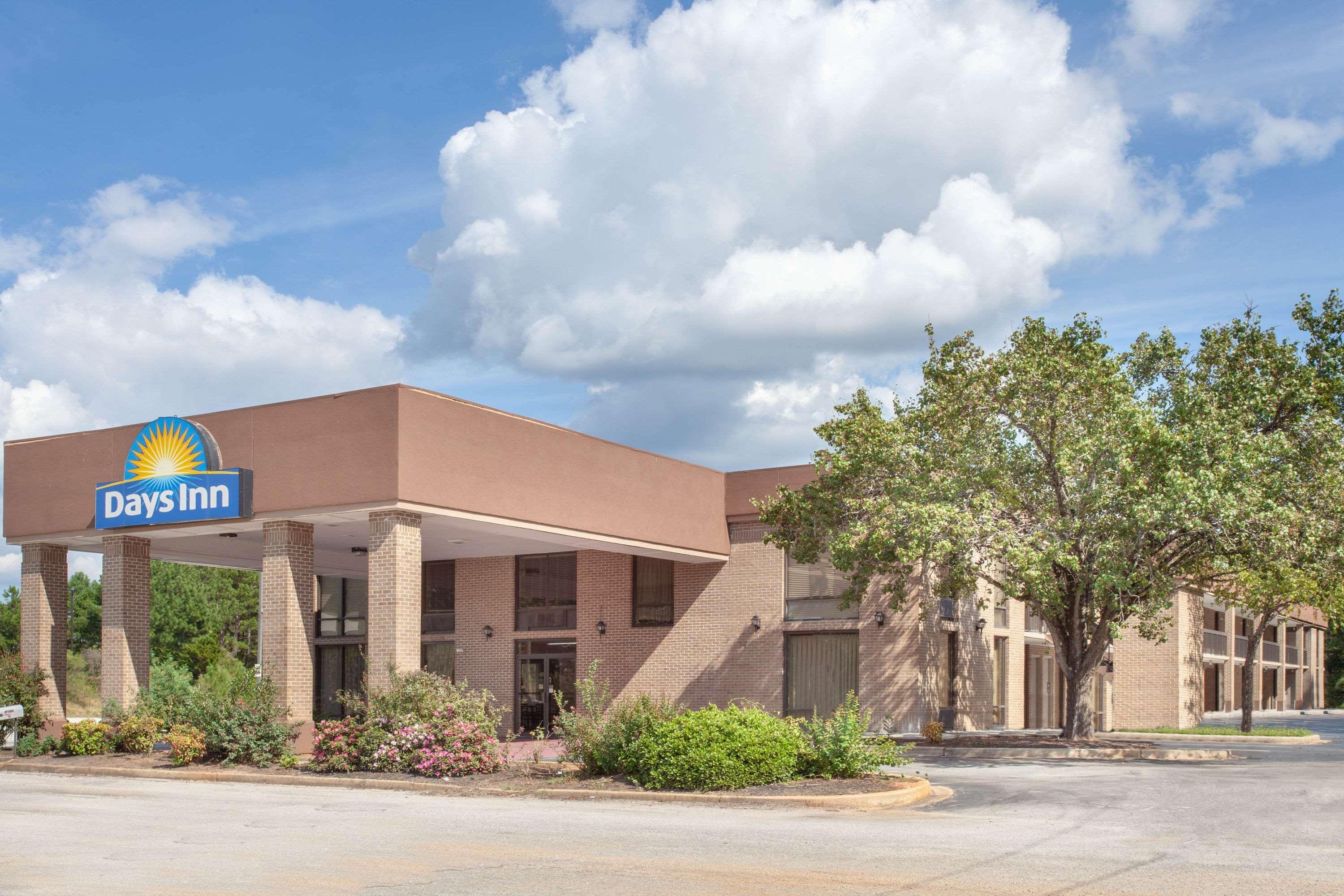 Days Inn By Wyndham Clinton - Laurens I-26 Bagian luar foto