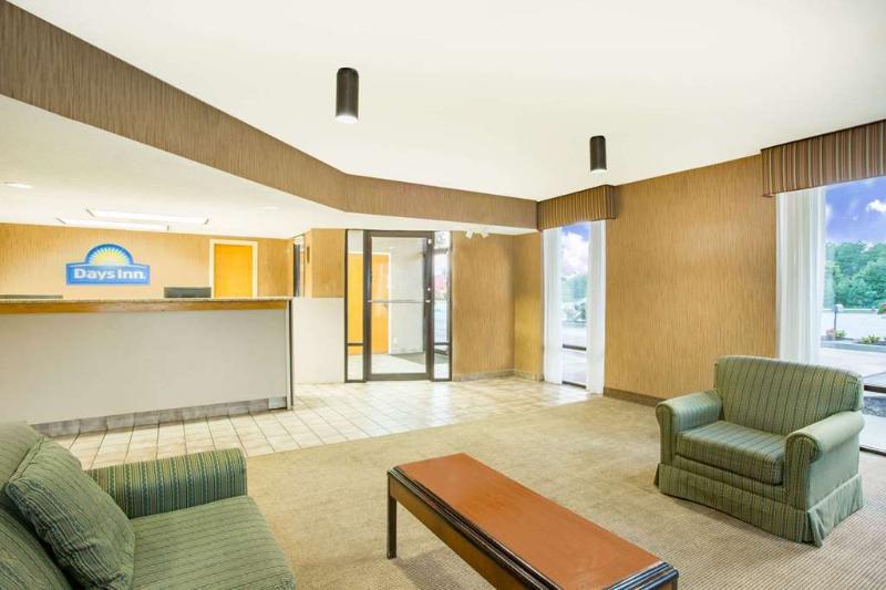 Days Inn By Wyndham Clinton - Laurens I-26 Bagian luar foto